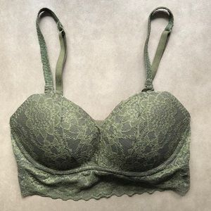 Victoria’s Secret Bra / Bralette